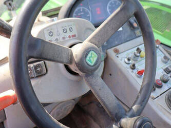 2011-merlo-p41-7-47132034