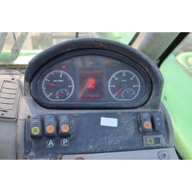 2011 ميرلو P41.7-47132039