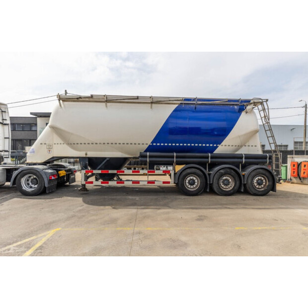 2011 Feldbinder EUT 40.3-47132049