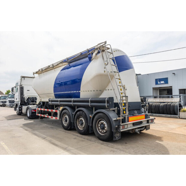 2011 Feldbinder EUT 40.3-47132050