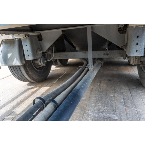 2011 Feldbinder EUT 40.3-47132055