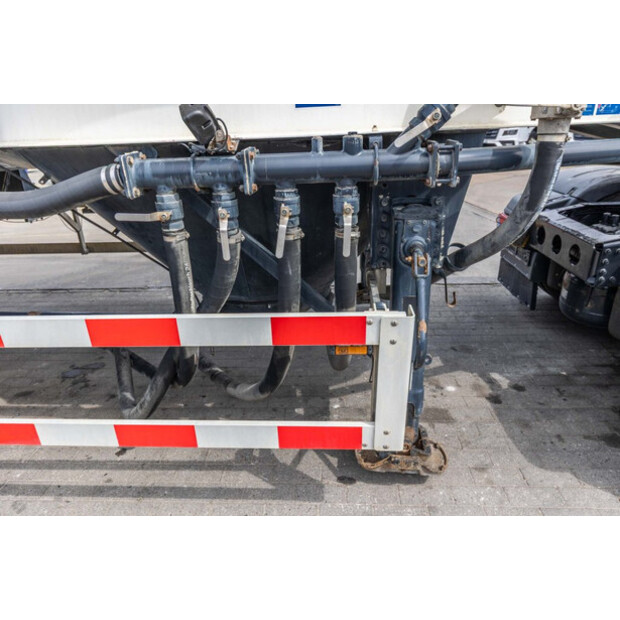 2011 Feldbinder EUT 40.3-47132059