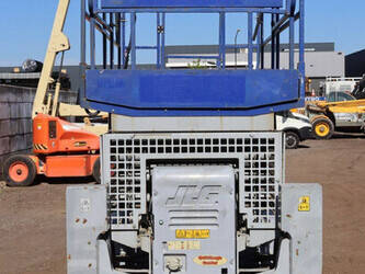 2006-jlg-m4069-1452033-47132116