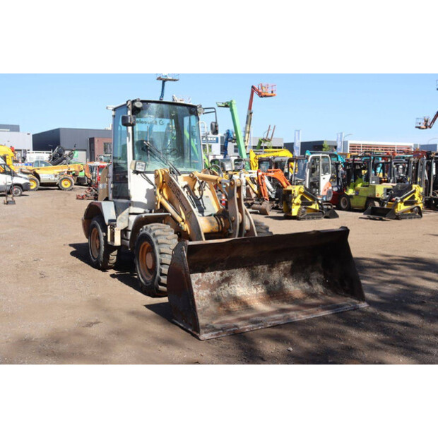 2007 ليبهير L506-47132183