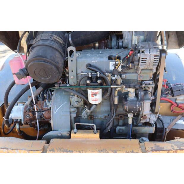 2007 ليبهير L506-47132214