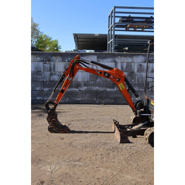 2018 Doosan DX17Z-47132251