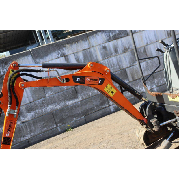 2018 Doosan DX17Z-47132253