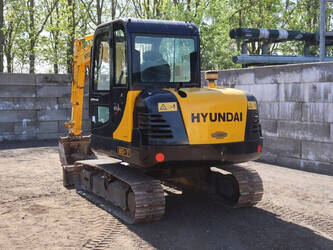 2013-hyundai-r60-7-1452040-47132345