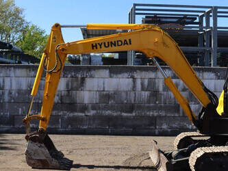 2013-hyundai-r60-7-1452040-47132351