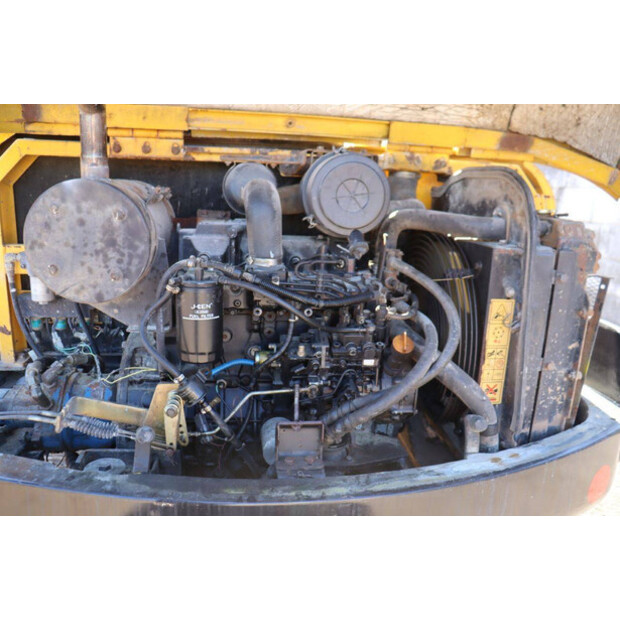 2013 هيونداي R60-7-47132366