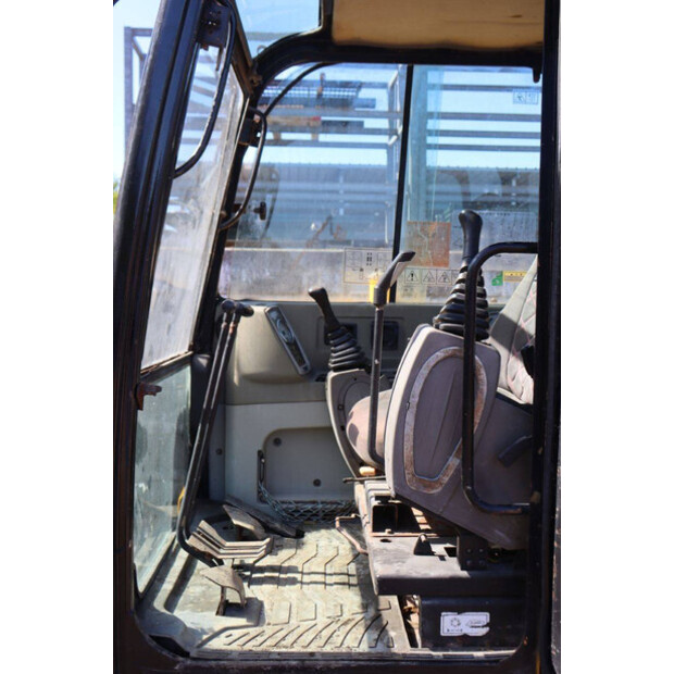 2013 هيونداي R60-7-47132369