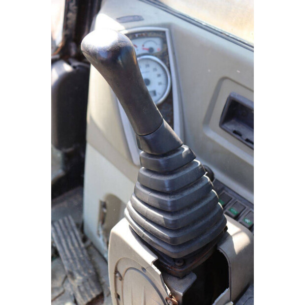 2013 هيونداي R60-7-47132372