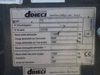 2007-dieci-173-47132596