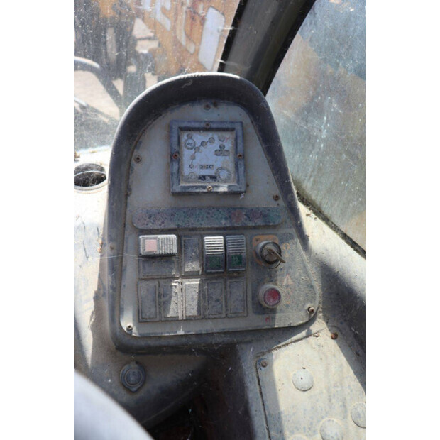 2007 ديتشي 173-47132602