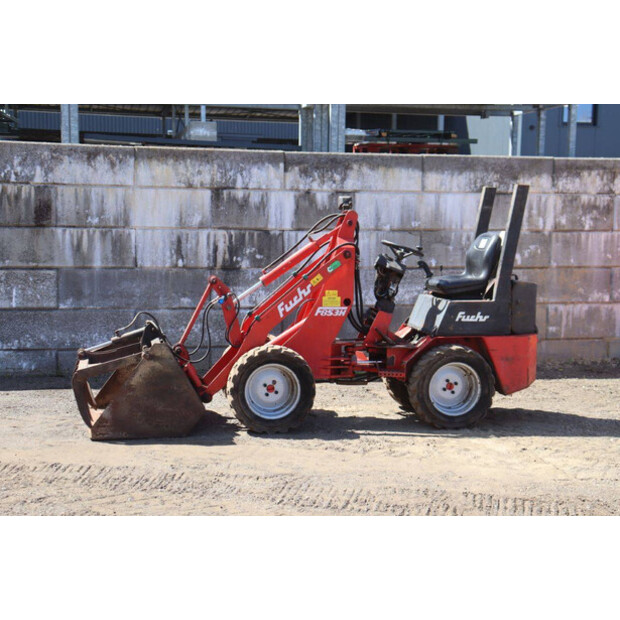 2005 FUCHS F853H-47132603
