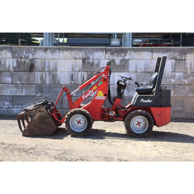 2005 FUCHS F853H-47132604