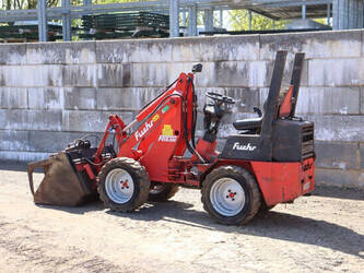 2005-fuchs-f853h-47132605