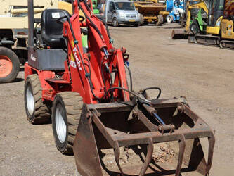 2005-fuchs-f853h-47132609
