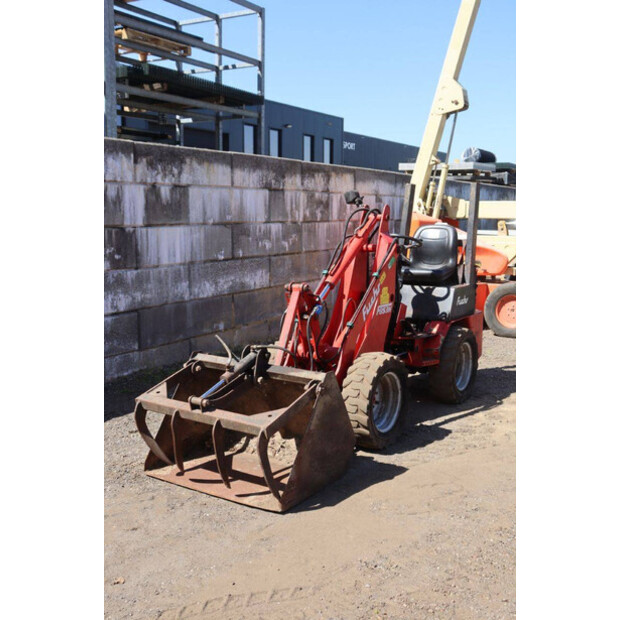 2005 FUCHS F853H-47132611