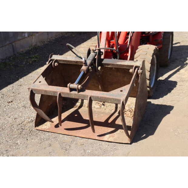 2005 FUCHS F853H-47132612