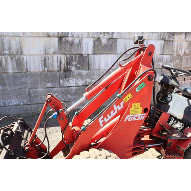 2005 FUCHS F853H-47132617