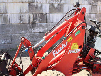 2005-fuchs-f853h-47132617