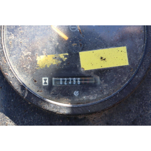 2005 FUCHS F853H-47132636