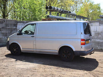 2005-volkswagen-transporter-1452050-47132712