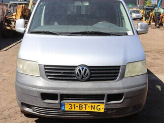 2005-volkswagen-transporter-1452050-47132717