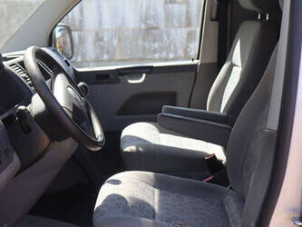 2005-volkswagen-transporter-1452050-47132731