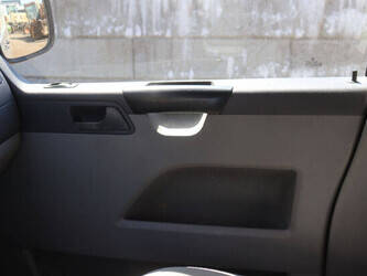 2005-volkswagen-transporter-1452050-47132736