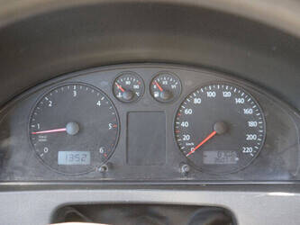 2005-volkswagen-transporter-1452050-47132741