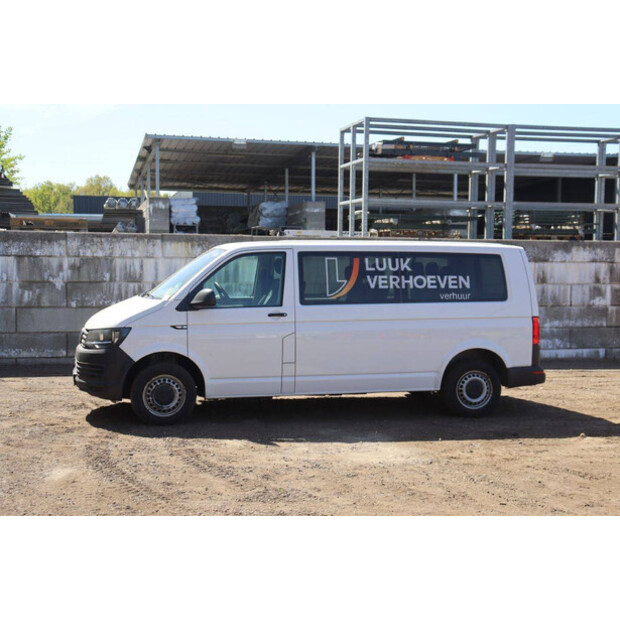 2019 Volkswagen Kombi-47132759