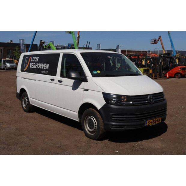 2019 Volkswagen Kombi-47132765