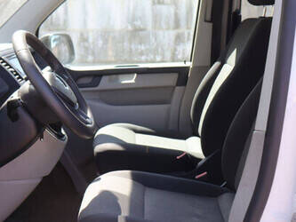 2019-volkswagen-kombi-47132778