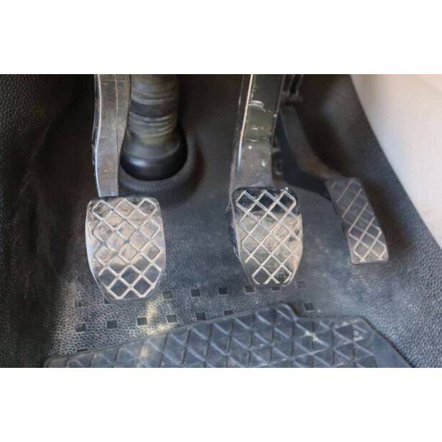 2019 Volkswagen Kombi-47132781