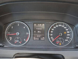 2019-volkswagen-kombi-47132790