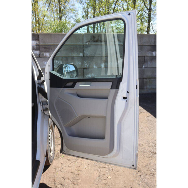 2019 Volkswagen Kombi-47132800