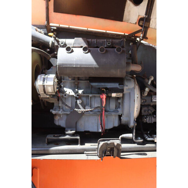 2014 جيه ال جي 660SJ-47132868