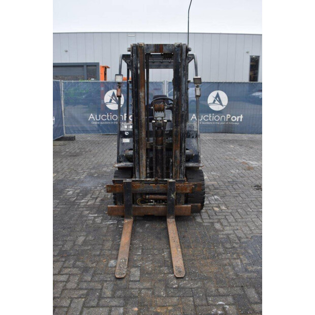 2005 TAILIFT FB25-47133105