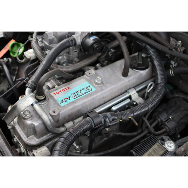 2016 Toyota 02-8FGJF35-47133157