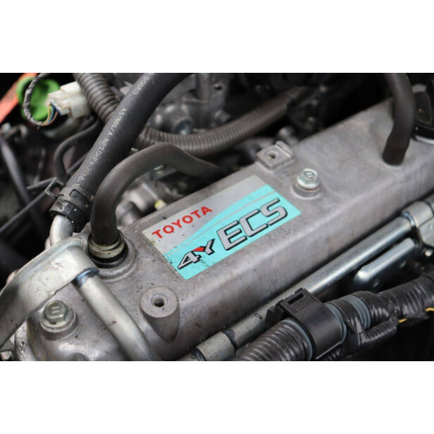 2016 Toyota 02-8FGJF35-47133158