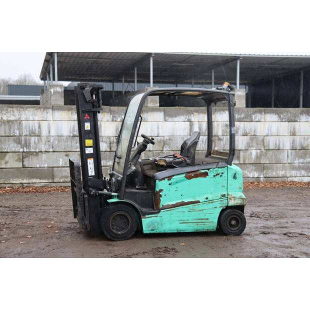 2018 MITSUBISHI FB35N-47133303