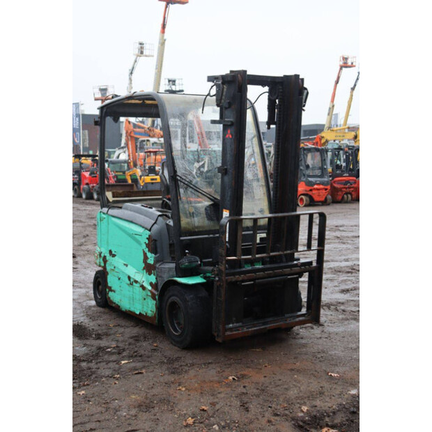 2018 MITSUBISHI FB35N-47133309