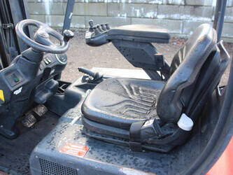 2004-linde-e20p-02-1452074-47133529