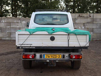 volkswagen-transporter-1452076-47133579