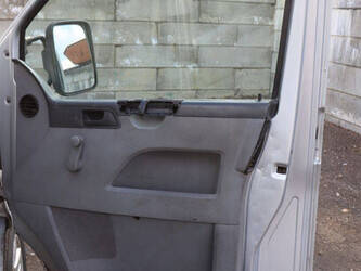 volkswagen-transporter-1452076-47133619