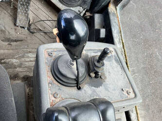 caterpillar-924g-1452077-47133628