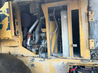caterpillar-924g-1452077-47133630