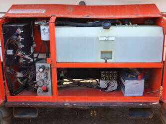 2012-snorkel-s2770rt-47133703